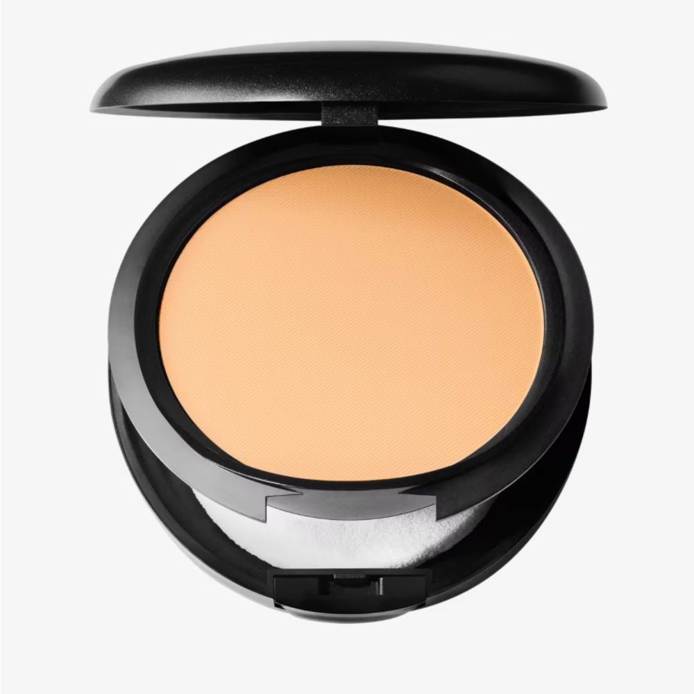 NW33 - Studio Fix Powder Plus Foundation Makeup